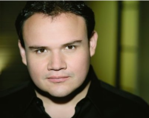 David Lomeli, Tenor